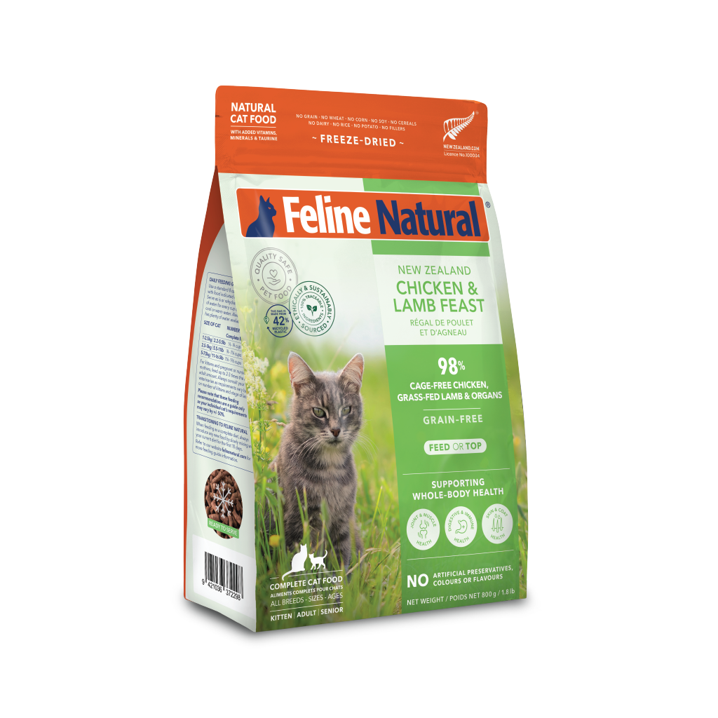 Feline Natural フリーズドライ チキン＆ラム・フィースト
